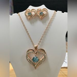 Gorgeous rose gold heart gift set